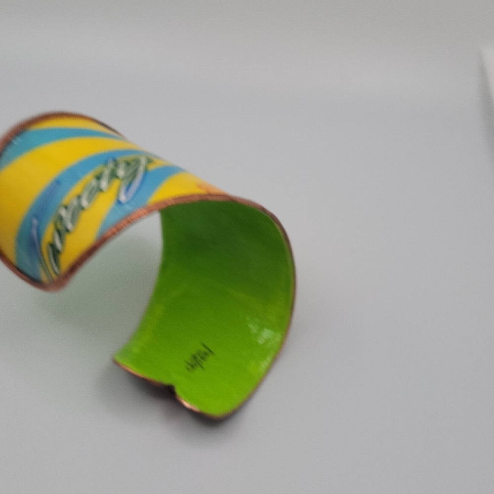 Tweety Bird Bracelet - Picture 8 of 10